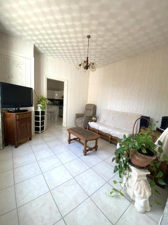 Maison Au Calme, 6 Voyageurs Riorges Kültér fotó